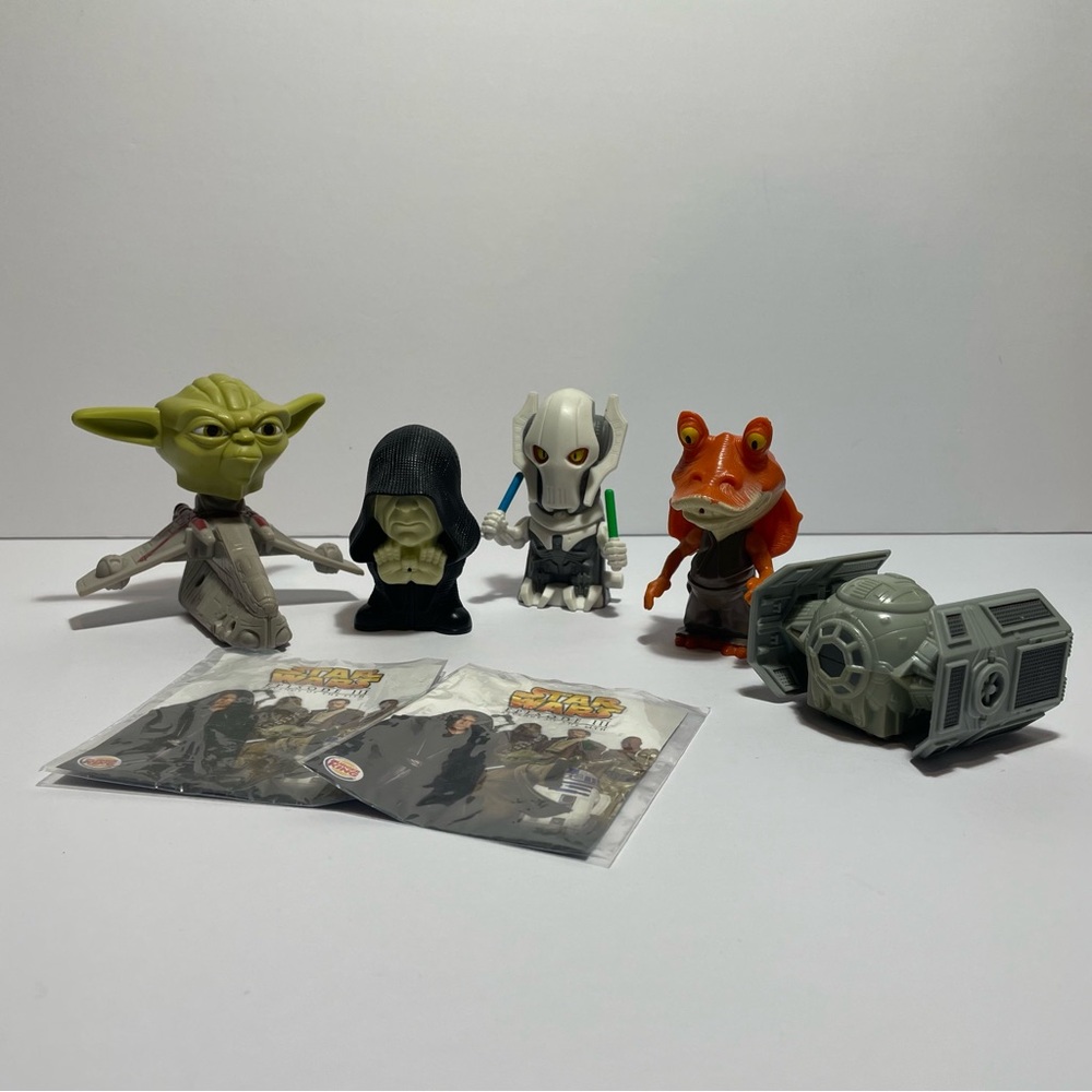 Star Wars Action Figures Set - A mix of Macdonald’s and Burger King toys